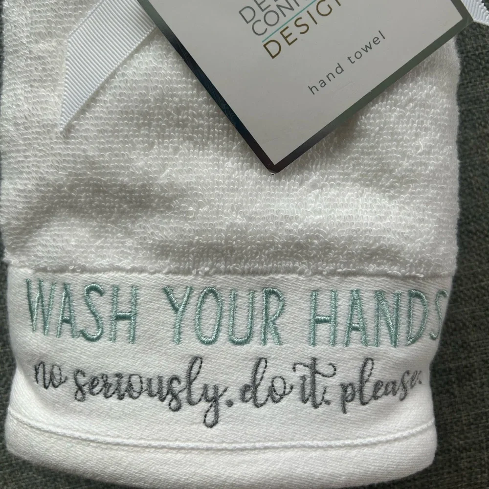 Deborah Connolly Designs Set of 2 Hand Towels embroidered “Wash Your Hands” - Picture 5 of 7